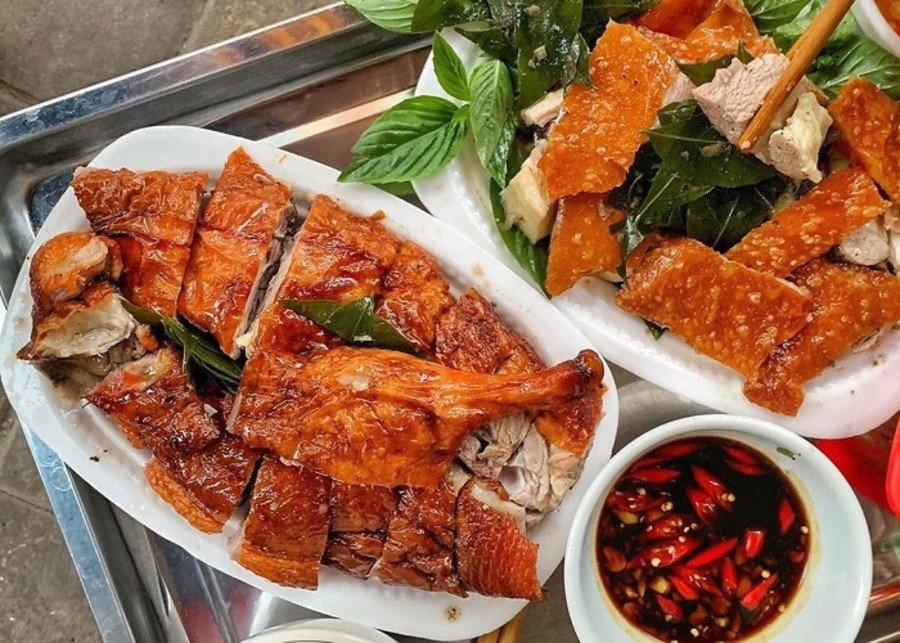 Bát mắm tôm pha chế hoàn hảo để chấm bún đậu