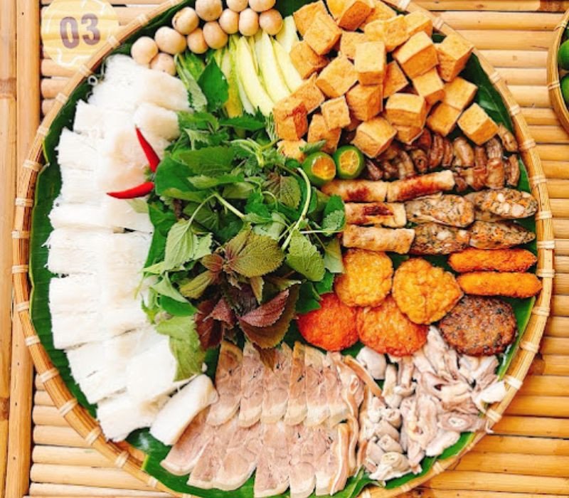 Khám Phá Món Ngon **Bún Đậu Mẹt Lê Văn Lương** Chuẩn Vị