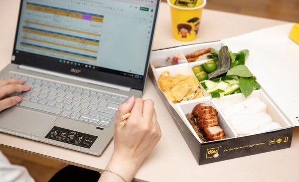 Hộp đựng bún đậu mắm tôm làm từ giấy Kraft màu nâu