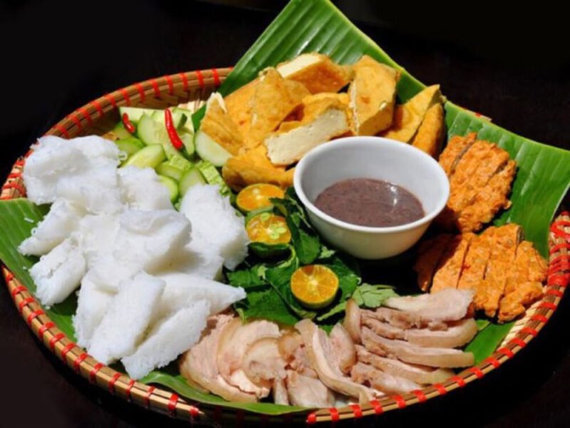 Khám phá các nguyên liệu làm nên mâm bún đậu mắm tôm Hà Nội chuẩn vị