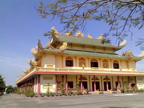 Kiến trúc cổng tam quan của ngôi chùa chay nổi tiếng