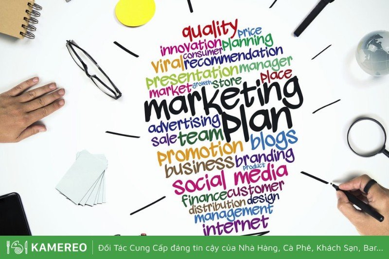 Marketing là một trong những bước quan trọng để khách hàng biết đến quán