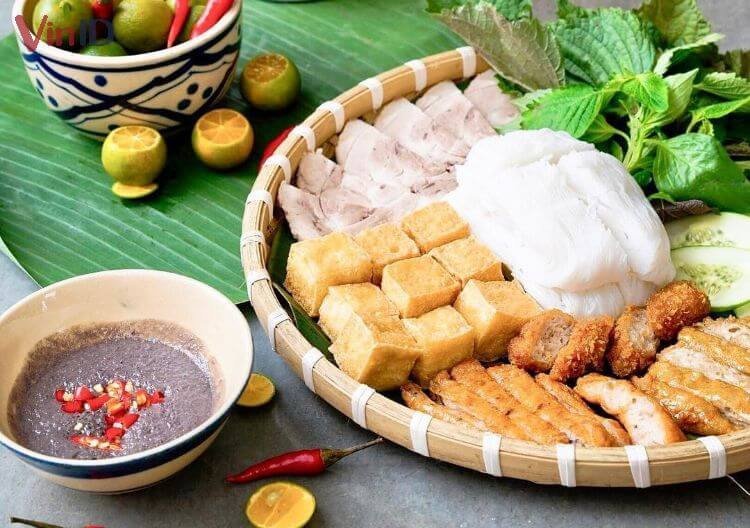 Thành phẩm mắm tôm được pha chế hoàn hảo sẵn sàng để thưởng thức cùng bún đậu
