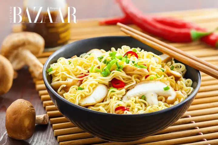 Gói Mì Cay Samyang Bao Nhiêu Calo Và Ăn Có Béo Không?