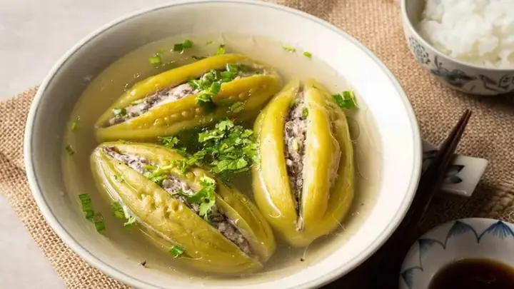 Món Canh Bổ Máu Ngon Dễ Làm Cho Gia Đình