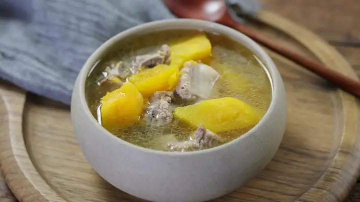 Món Canh Bổ Máu Ngon Dễ Làm Cho Gia Đình