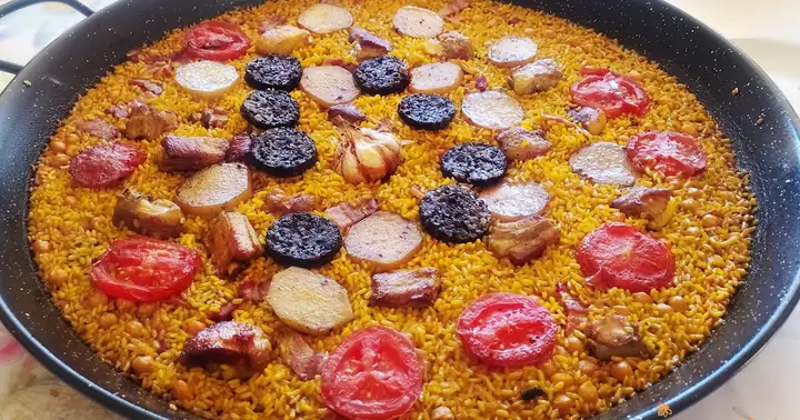 Arroz Al Horno En Paella: Công Thức Nấu Ngon Chuẩn Vị Tây Ban Nha Arroz Al Horno En Paella: Công Thức Nấu Ngon Chuẩn Vị Tây Ban Nha