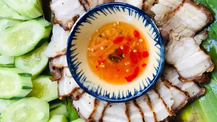 Cách Làm Ba Rọi Chiên Giòn Vành Khuyên Ngon Chuẩn Vị, Dễ Thực Hiện Tại Nhà Cách Làm Ba Rọi Chiên Giòn Vành Khuyên Ngon Chuẩn Vị, Dễ Thực Hiện Tại Nhà