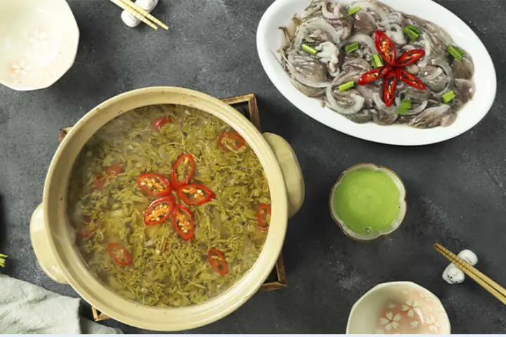 Bạch Tuộc Nhúng Lá Me: Công Thức Nấu Ăn Ngon Khó Cưỡng