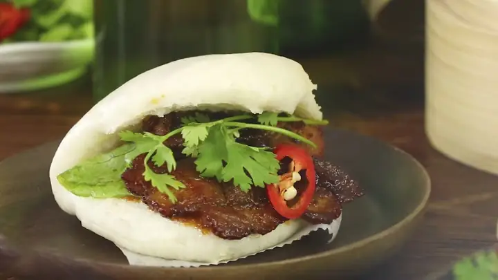 Top 5 Loại Bánh Bao Kẹp Thịt Nướng Ngon Nhất Thị Trường: Đánh Giá Chi Tiết