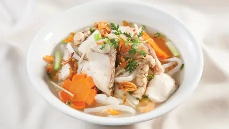 Bánh Canh Bột Lọc Đà Lạt: Khám Phá Tinh Hoa Ẩm Thực Xứ Sương Mù