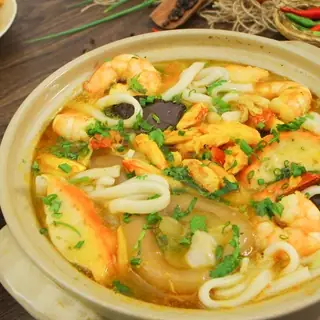 Bánh Canh Cua Bột Gạo: Khám Phá Đặc Sản Trứ Danh Và Hướng Dẫn Nấu Chuẩn Vị Bánh Canh Cua Bột Gạo: Khám Phá Đặc Sản Trứ Danh Và Hướng Dẫn Nấu Chuẩn Vị