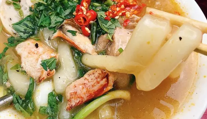 Khám Phá Hương Vị Tinh Túy: Bánh Canh Cua Bột Gạo Huế Và Bí Quyết Chế Biến