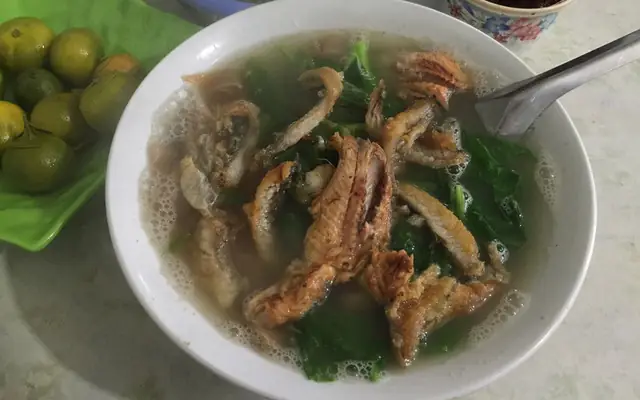 Khám Phá Hương Vị Độc Đáo Của Bánh Đa Cá Rô Thái Bình