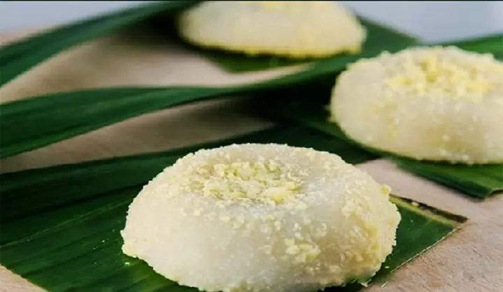 Bánh Dày Làm Từ Gạo Gì? Khám Phá Loại Gạo Lý Tưởng Cho Món Ăn Truyền Thống