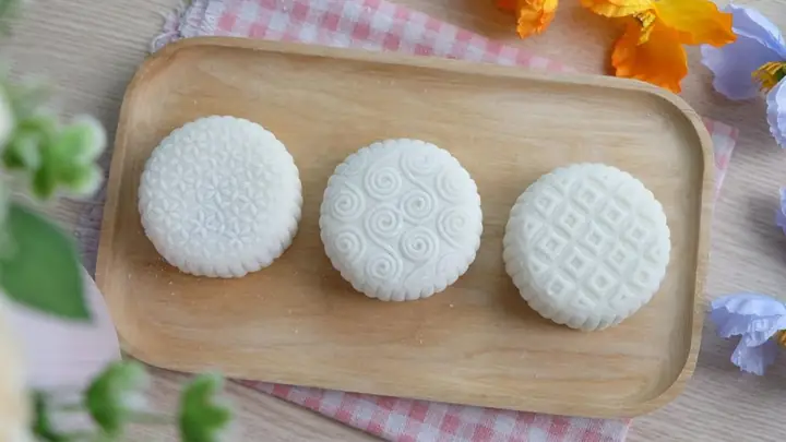 Bánh Dẻo Nhân Đậu Xanh: Nguồn Gốc, Ý Nghĩa Văn Hóa Và Hướng Dẫn Cách Làm Chi Tiết