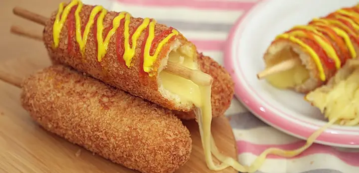 Đánh Giá Chi Tiết Bánh Hot Dog Hàn Quốc: Top 5 Thương Hiệu Và Công Thức Homemade Chuẩn Vị Seoul