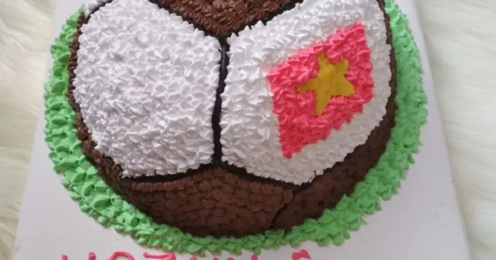 Khám Phá Art Kẹo Bánh: Bánh Kem Hình Trái Banh Siêu Dễ Thương Cho Ngày Tết