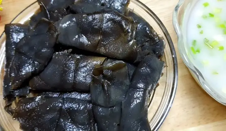 Bánh Lá Mơ Miền Tây: Khám Phá Vẻ Đẹp Tinh Túy Trong Ẩm Thực Đồng Quê
