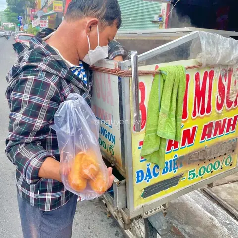 Bánh Mì Bơ Sữa: Công Thức Chuẩn Vị Và Cách Nhận Diện Sản Phẩm Chất Lượng Cao Bánh Mì Bơ Sữa: Công Thức Chuẩn Vị Và Cách Nhận Diện Sản Phẩm Chất Lượng Cao