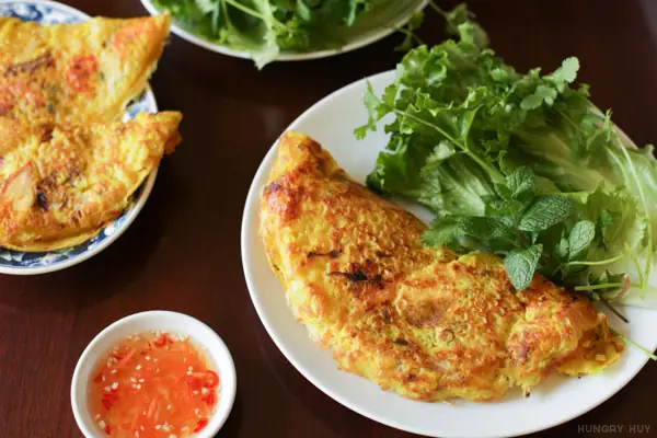 Review Bánh Mì Cua Savoury Day: Vị Ngon Đáng Nếm Hay Chỉ Là Lời Đồn?
