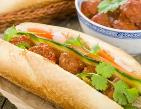 Top 15+ Món Ngon Từ Bánh Mì Xíu Mại Chén Độc Đáo, Dễ Làm