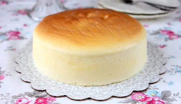 Review Chi Tiết Top 5 Bánh Phô Mai Nhật Bản Ngon, Chất Lượng Nhất Hiện Nay