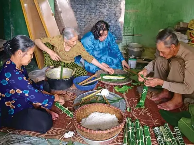 Bánh Tày Là Gì? Nguồn Gốc, Ý Nghĩa Và Cách Làm Chi Tiết