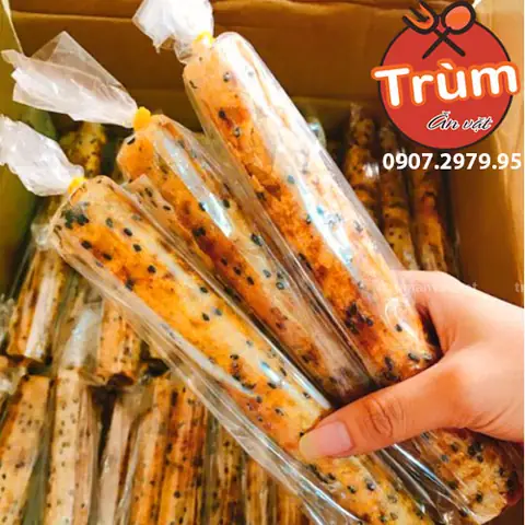 Khám Phá Hương Vị Độc Đáo Của Bánh Tráng Cuốn Mắm Ruốc: Công Thức Và Bí Quyết