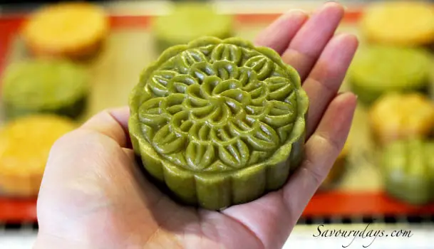 Top 5 Bánh Trung Thu Đậu Đỏ Ngon, Chất Lượng Nhất Thị Trường