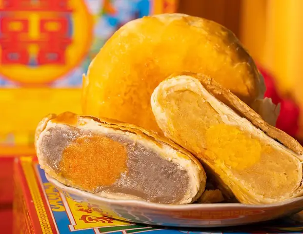 Review Top 5 Loại Bánh Trung Thu Người Hoa Ngon, Uy Tín Nhất Hiện Nay Review Top 5 Loại Bánh Trung Thu Người Hoa Ngon, Uy Tín Nhất Hiện Nay