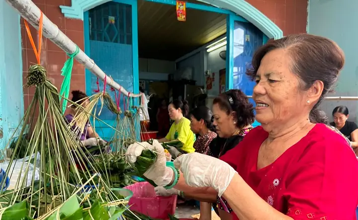 Đánh Giá Chi Tiết Bánh Ú Lá Tre Nhân Sầu Riêng: Top 5 Thương Hiệu Được Ưa Chuộng Nhất