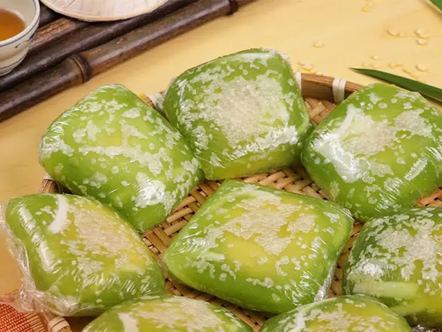 Review Bánh Xu Xê Hàng Thanh: Top 5 Món Ngon "gây Nghiện" Giá Siêu Hời
