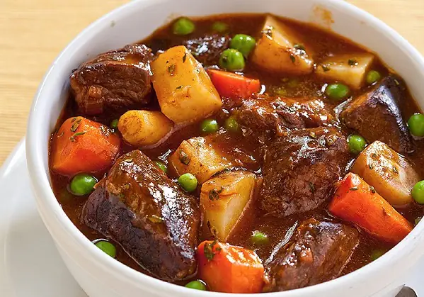 Bắp Bò Rim Ngũ Vị: Công Thức Nấu Ăn Độc Đáo Cho Bữa Cơm Gia Đình