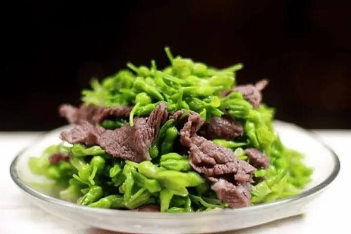 Bò Né Rau Càng Cua: Công Thức Nấu Ngon, Bí Quyết Chế Biến Và Giá Trị Dinh Dưỡng Bò Né Rau Càng Cua: Công Thức Nấu Ngon, Bí Quyết Chế Biến Và Giá Trị Dinh Dưỡng
