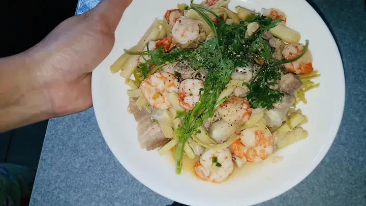 Bồn Bồn Xào Thịt Bò: Công Thức Và Bí Quyết Chế Biến Món Ăn Đặc Sản