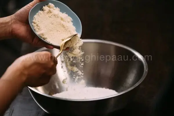 Bột Bắp Và Bột Năng: Phân Biệt Chi Tiết, Công Dụng Và Cách Dùng Hiệu Quả Bột Bắp Và Bột Năng: Phân Biệt Chi Tiết, Công Dụng Và Cách Dùng Hiệu Quả
