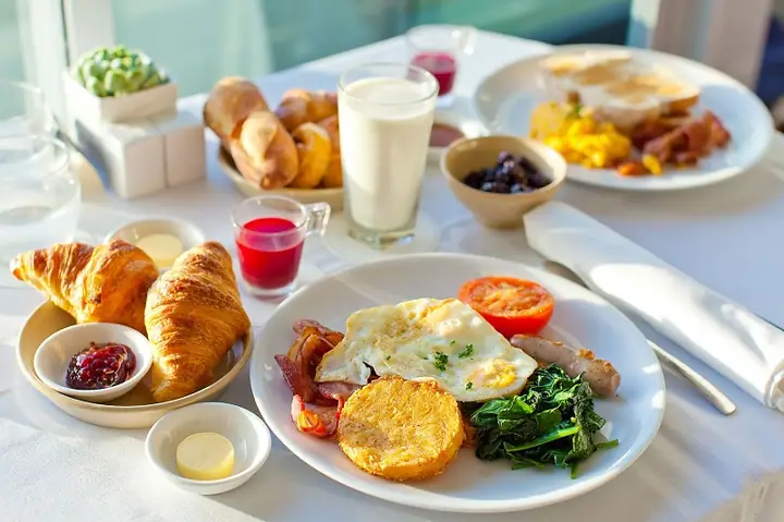 10+ Bữa Ăn Sáng Lành Mạnh Dễ Làm, Giàu Dinh Dưỡng Cho Ngày Mới