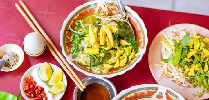 Khám Phá Hương Vị Đặc Trưng Của Bún Cá Châu Đốc Ngon