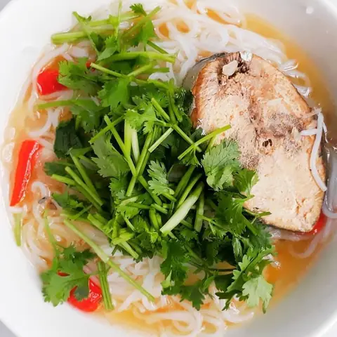 Khám Phá Vẻ Đẹp Ẩm Thực Bún Cá Ngừ Đại Dương