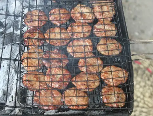 Khám Phá 15+ Quán Bún Chả Ngon Ở Sài Gòn Chuẩn Vị Hà Nội Khám Phá 15+ Quán Bún Chả Ngon Ở Sài Gòn Chuẩn Vị Hà Nội
