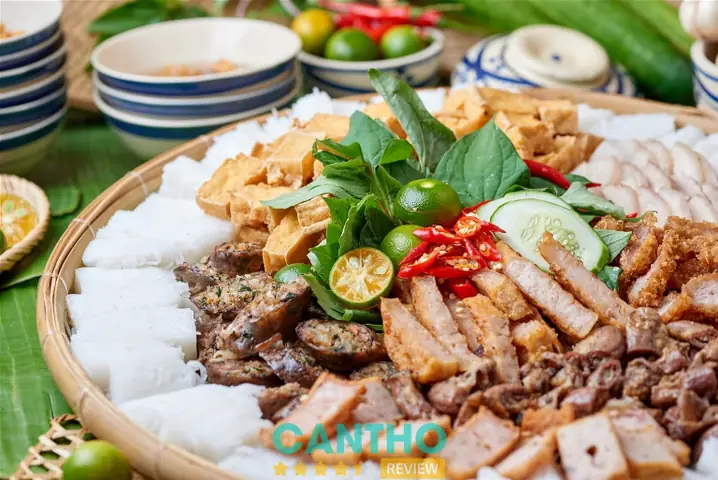 Đánh Giá Chi Tiết Bún Đậu Mắm Tôm Bà Ròm: Hương Vị Chuẩn Vị Hà Nội Có Xứng Với Danh Tiếng?