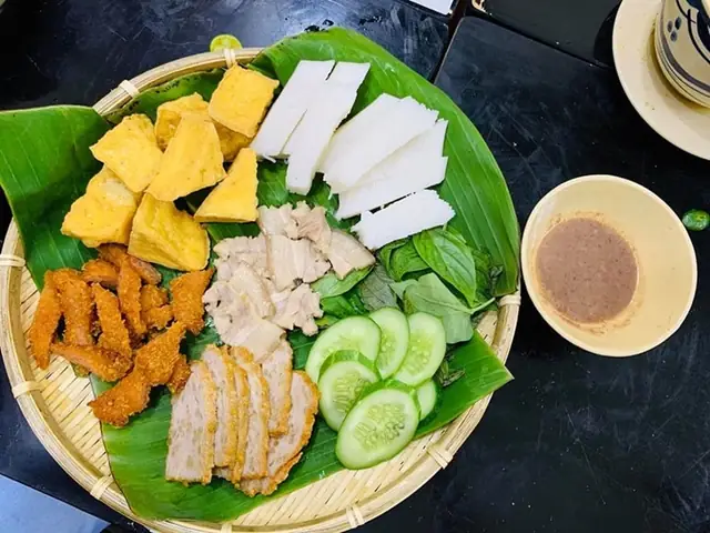 Review Chi Tiết Bún Đậu Mắm Tôm Mẹt 108: Có Xứng Đáng Với Mức Giá Hiện Tại? Review Chi Tiết Bún Đậu Mắm Tôm Mẹt 108: Có Xứng Đáng Với Mức Giá Hiện Tại?