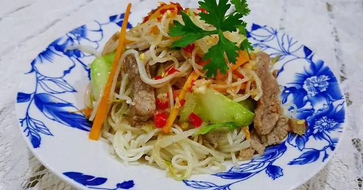 Bún Gạo Xào Thịt Heo: Hướng Dẫn Chi Tiết Từ A-z Cho Món Ngon Chuẩn Vị