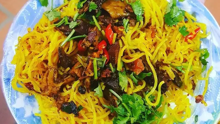 Top 5 Quán Bún Lòng Xào Nghệ Ngon, Chất Lượng Nhất Định Phải Thử Ở Đà Nẵng