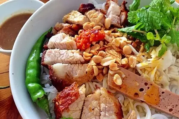 Khám Phá Bún Mắm Nêm Đà Nẵng: Vị Cay Nồng, Đặc Sản Gây Thương Nhớ Khám Phá Bún Mắm Nêm Đà Nẵng: Vị Cay Nồng, Đặc Sản Gây Thương Nhớ