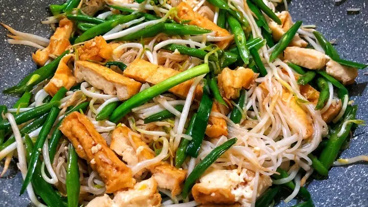 Tìm Địa Chỉ Bún Mì Xào Chay Bán Ở Đâu Ngon Và Uy Tín Nhất