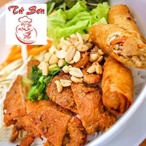 Review Chi Tiết Bún Thịt Nướng Vạn Hạnh: Top 5 Quán Ngon, Giá Rẻ Gần Đây Review Chi Tiết Bún Thịt Nướng Vạn Hạnh: Top 5 Quán Ngon, Giá Rẻ Gần Đây