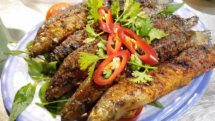 Cá Chạch Nướng Muối Ớt: Công Thức Bí Quyết Từ A-z Cho Món Nướng Đậm Đà Khó Cưỡng