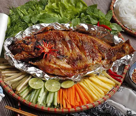 Đánh Giá Chi Tiết Cá Chép Giòn Nướng Giấy Bạc: Vị Ngon Chuẩn Nhà Hàng Có Khó Thực Hiện?